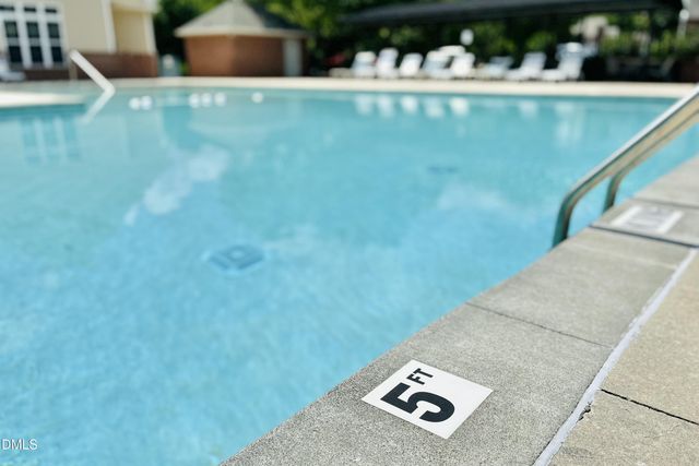 2521 Friedland Place 201, Raleigh, NC 27617