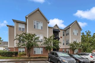 2521 Friedland Place 201, Raleigh, NC 27617