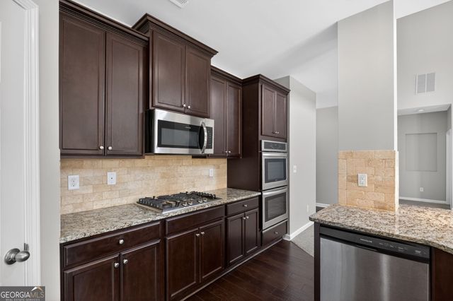 3349 Alhambra Circle, Hampton, GA 30228