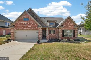 3349 Alhambra Circle, Hampton, GA 30228