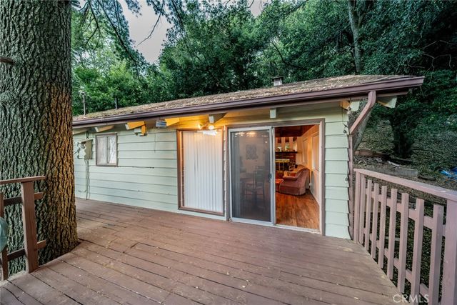 25123 Valle Drive, Crestline, CA 92325