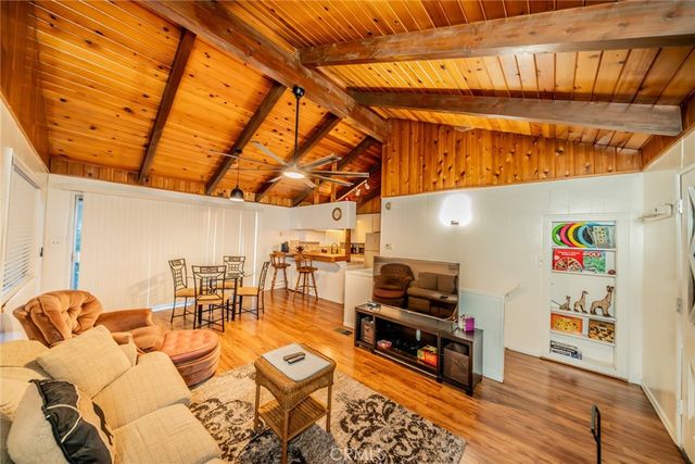 25123 Valle Drive, Crestline, CA 92325