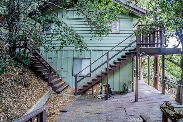 25123 Valle Drive, Crestline, CA 92325