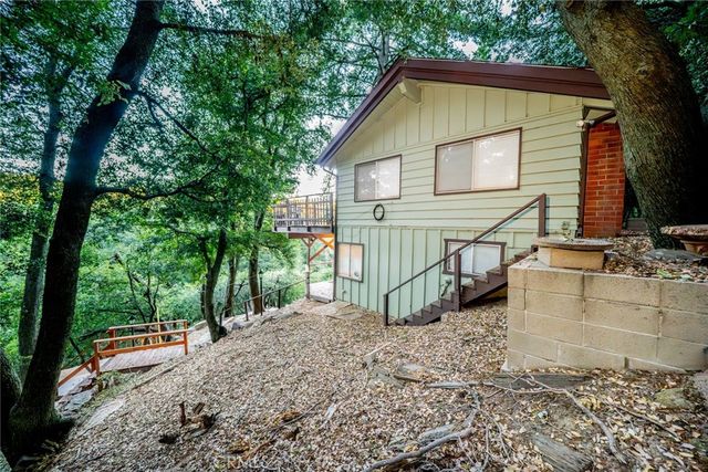 25123 Valle Drive, Crestline, CA 92325