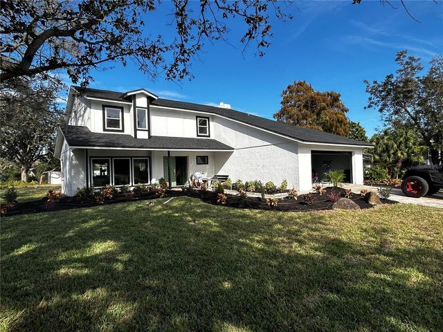 6370 CONNIEWOOD SQUARE, New Port Richey, FL 34653