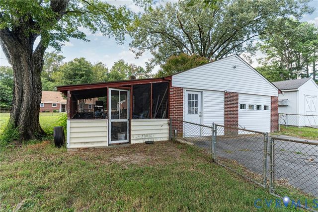 5910 Old Orchard Rd, Henrico, VA 23227