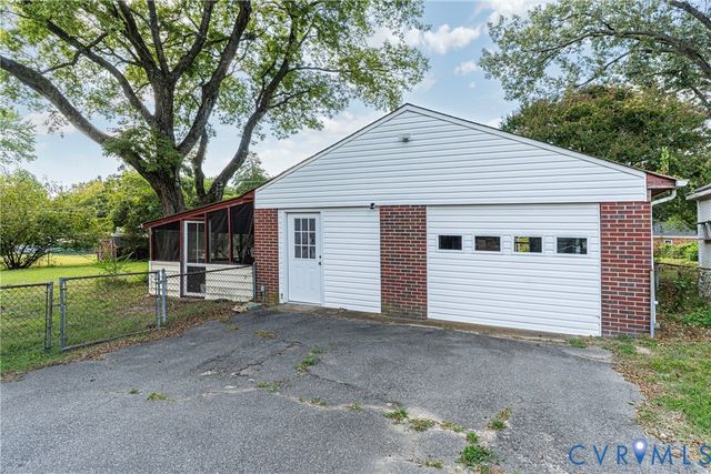 5910 Old Orchard Rd, Henrico, VA 23227