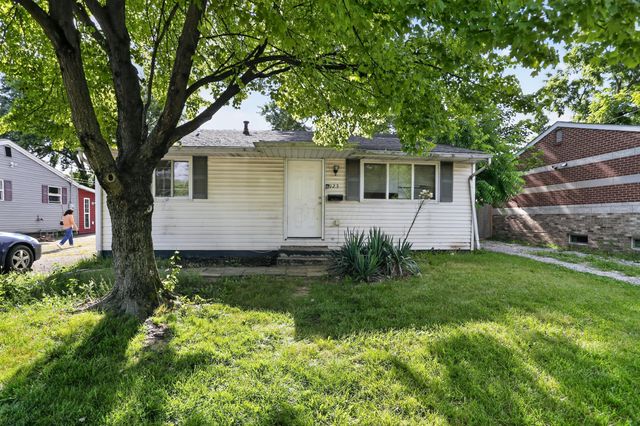 923 Wedgewood Drive, Columbus, OH 43228