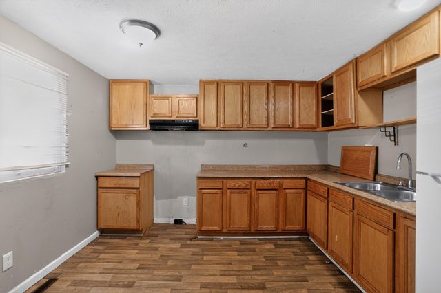923 Wedgewood Drive, Columbus, OH 43228