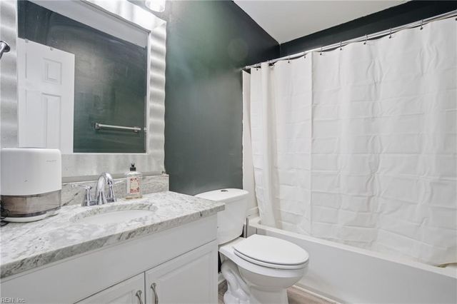 100 Eberly TER, Hampton, VA 23669