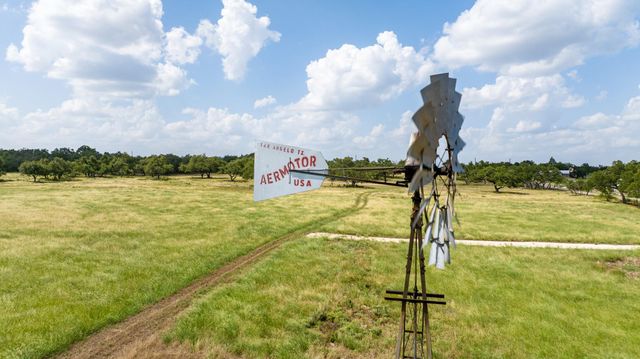 0 Lone Man Mountain RD, Wimberley, TX 78676