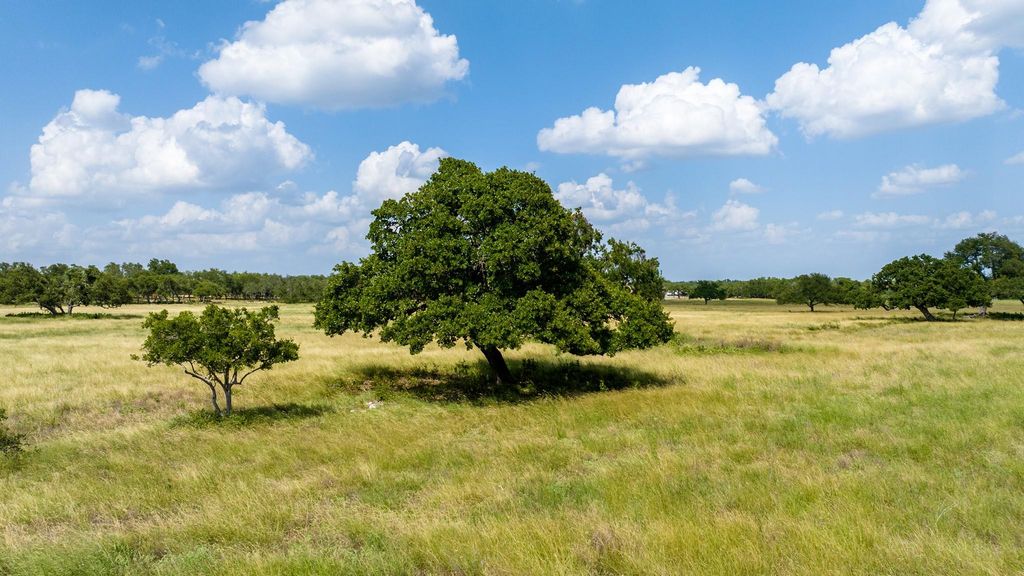 0 Lone Man Mountain RD, Wimberley, TX 78676