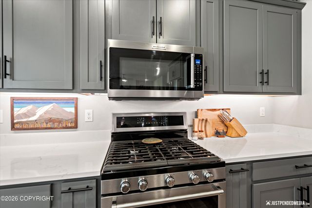 27365 Vantage Avenue, Eagle River, AK 99577