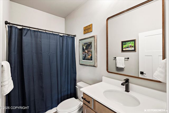 27365 Vantage Avenue, Eagle River, AK 99577