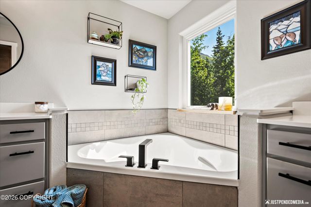 27365 Vantage Avenue, Eagle River, AK 99577