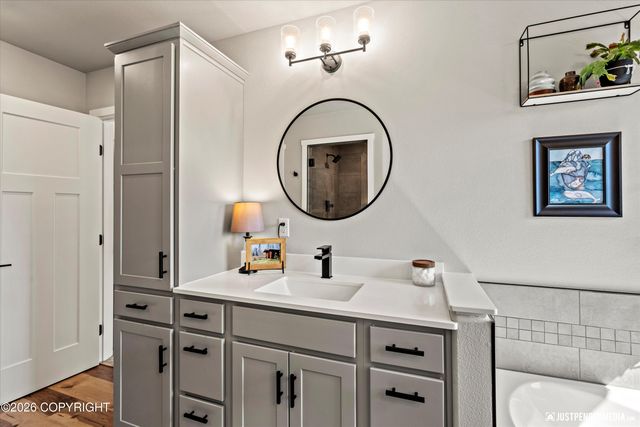 27365 Vantage Avenue, Eagle River, AK 99577