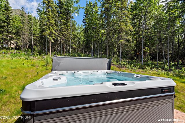 27365 Vantage Avenue, Eagle River, AK 99577