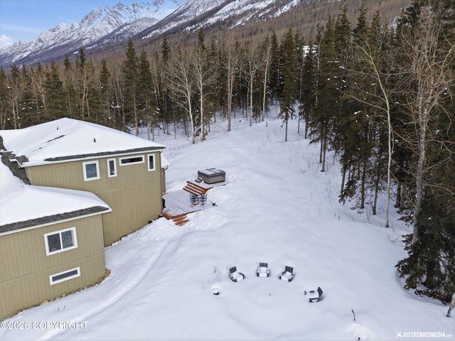 27365 Vantage Avenue, Eagle River, AK 99577
