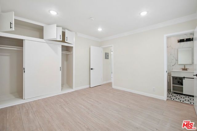 1215 N Hayworth Avenue 206, West Hollywood, CA 90046