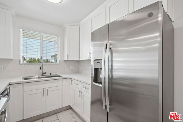 1215 N Hayworth Avenue 206, West Hollywood, CA 90046