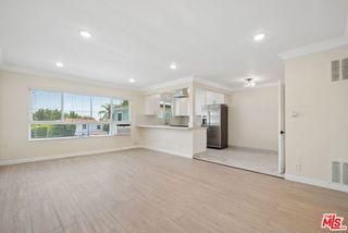 1215 N Hayworth Avenue 206, West Hollywood, CA 90046