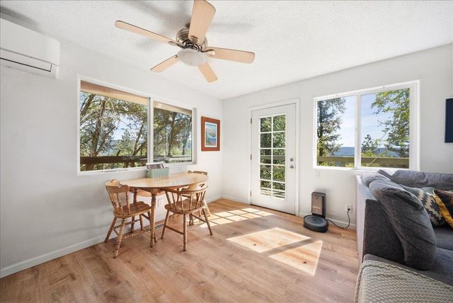 12399 Pawnee Trl, Nevada City, CA 95959