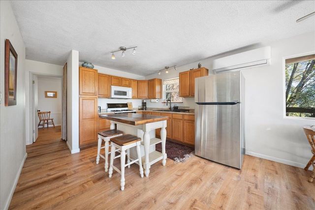 12399 Pawnee Trl, Nevada City, CA 95959