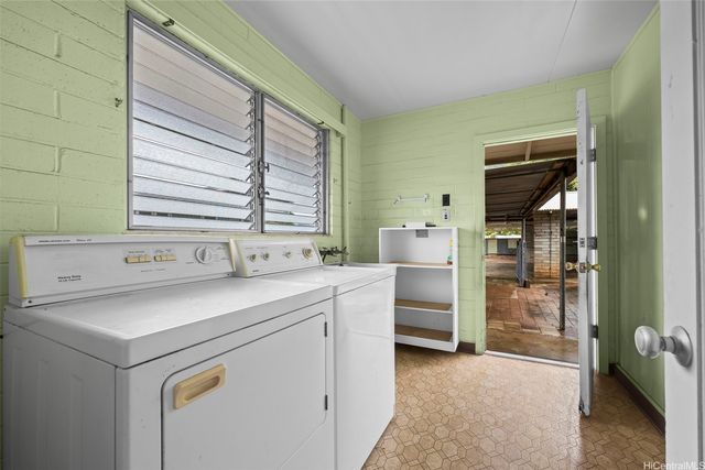 256 Kuliouou Road, Honolulu, HI 96821