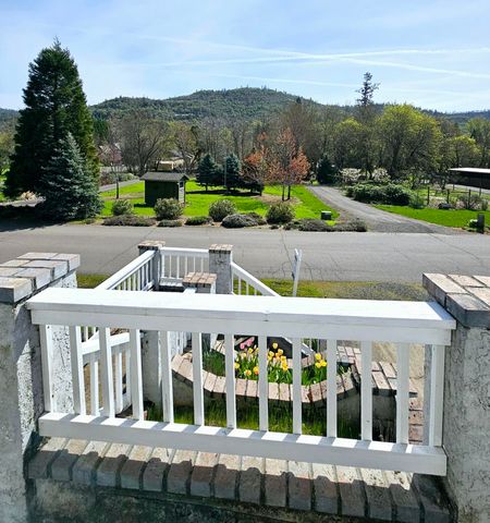 344 Rene Drive, Shady Cove, OR 97539