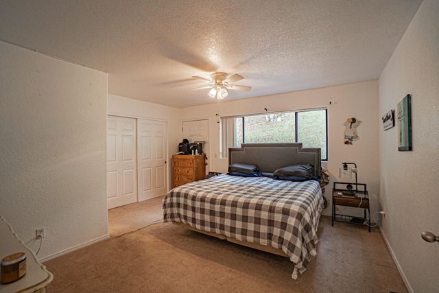 344 Rene Drive, Shady Cove, OR 97539