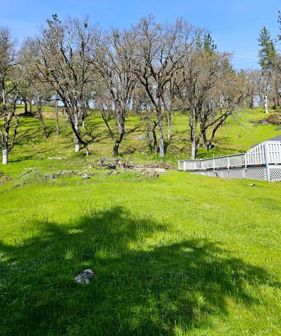 344 Rene Drive, Shady Cove, OR 97539
