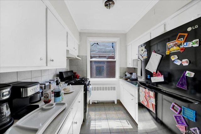932 Neill Avenue, Bronx, NY 10462