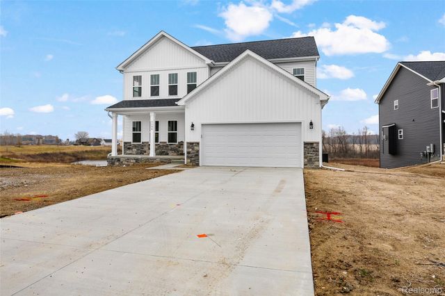 1154 Brendan Bay Drive, Grand Blanc Charter Township, MI 48439