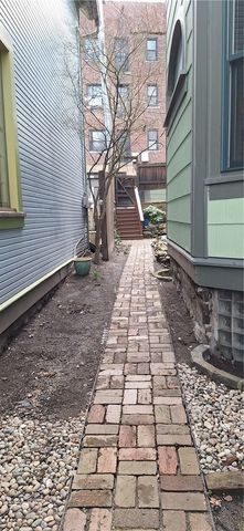 22 Brownell St, Shadyside, PA 15232