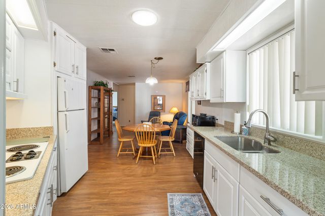 2401 W SOUTHERN Avenue 249, Tempe, AZ 85282