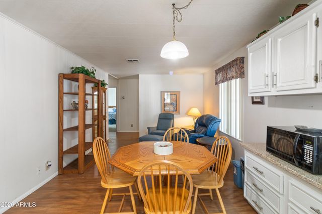 2401 W SOUTHERN Avenue 249, Tempe, AZ 85282