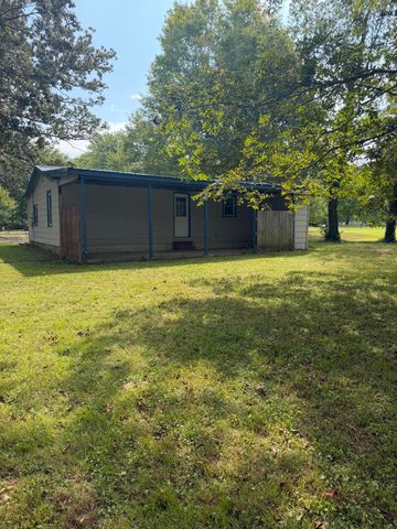 3021 Oaks Road, Paducah, KY 42003