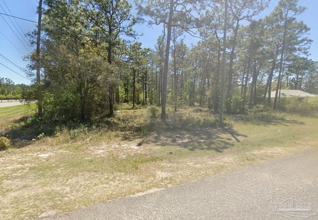 2217 Dog Track Rd, Pensacola, FL 32506