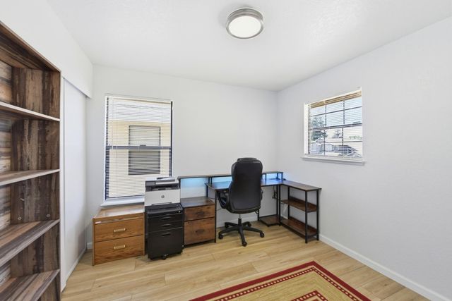 8467 Carlin Ave, Sacramento, CA 95823
