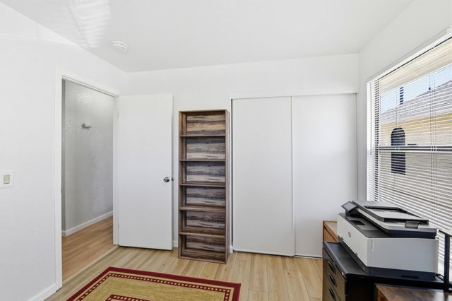 8467 Carlin Ave, Sacramento, CA 95823