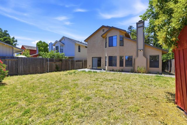 8467 Carlin Ave, Sacramento, CA 95823