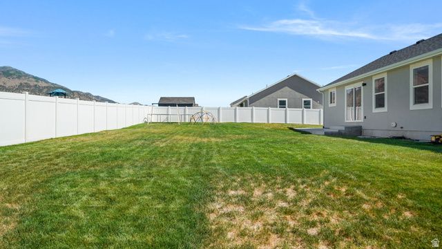 3733 N EISENHOWER ST, Eagle Mountain, UT 84005