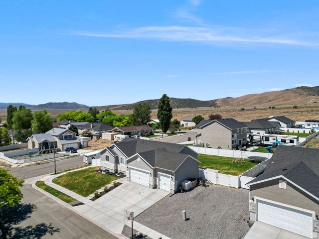 3733 N EISENHOWER ST, Eagle Mountain, UT 84005