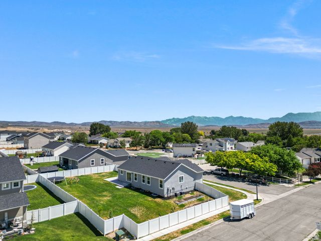 3733 N EISENHOWER ST, Eagle Mountain, UT 84005