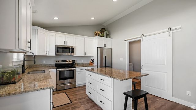 3733 N EISENHOWER ST, Eagle Mountain, UT 84005