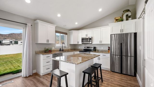 3733 N EISENHOWER ST, Eagle Mountain, UT 84005
