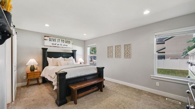 3733 N EISENHOWER ST, Eagle Mountain, UT 84005