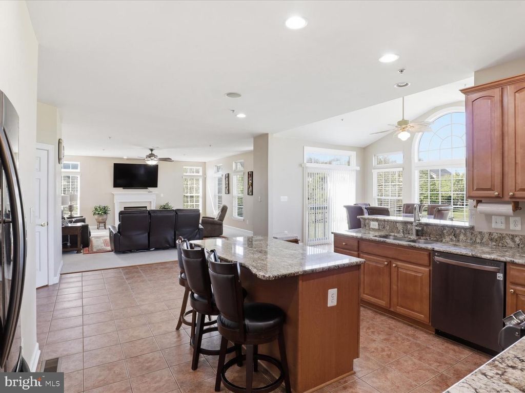 Image 16 of property listing at 14202 DERBY RIDGE RD, Bowie, MD 20721