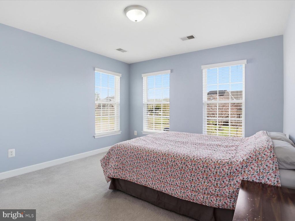 Image 37 of property listing at 14202 DERBY RIDGE RD, Bowie, MD 20721