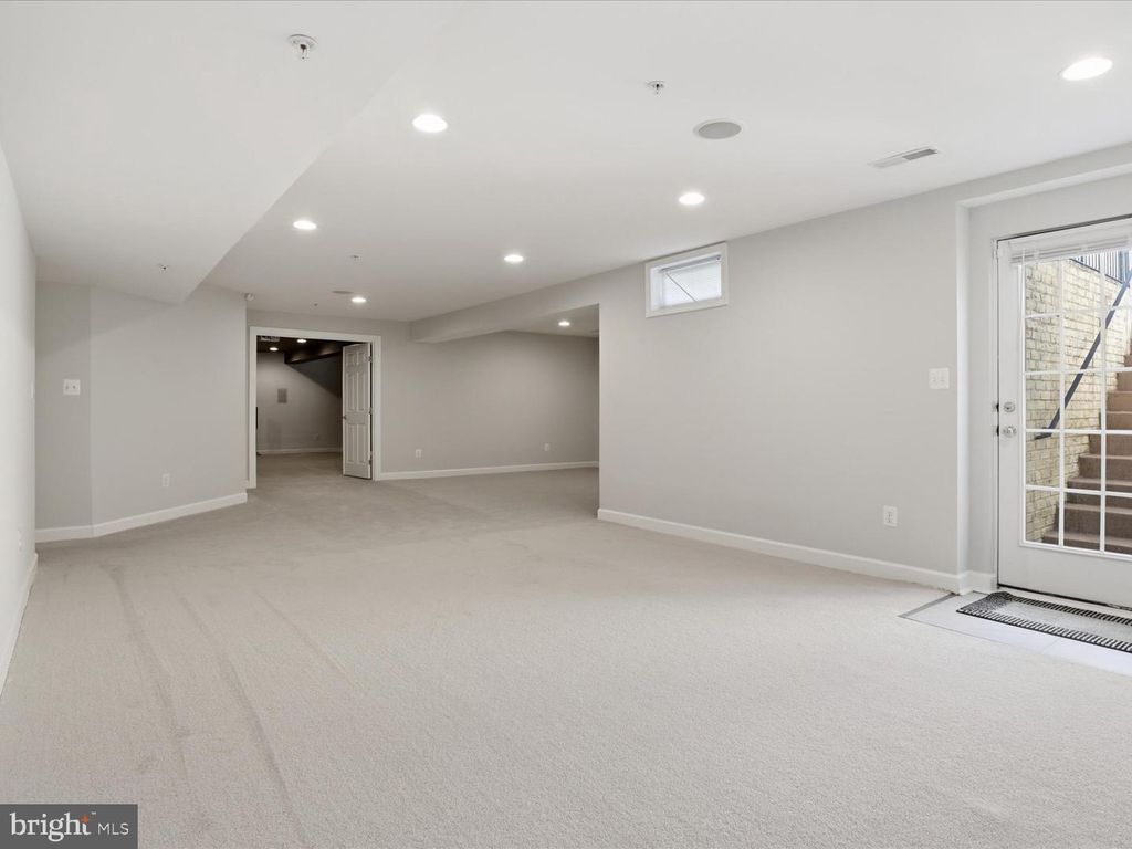 Image 41 of property listing at 14202 DERBY RIDGE RD, Bowie, MD 20721